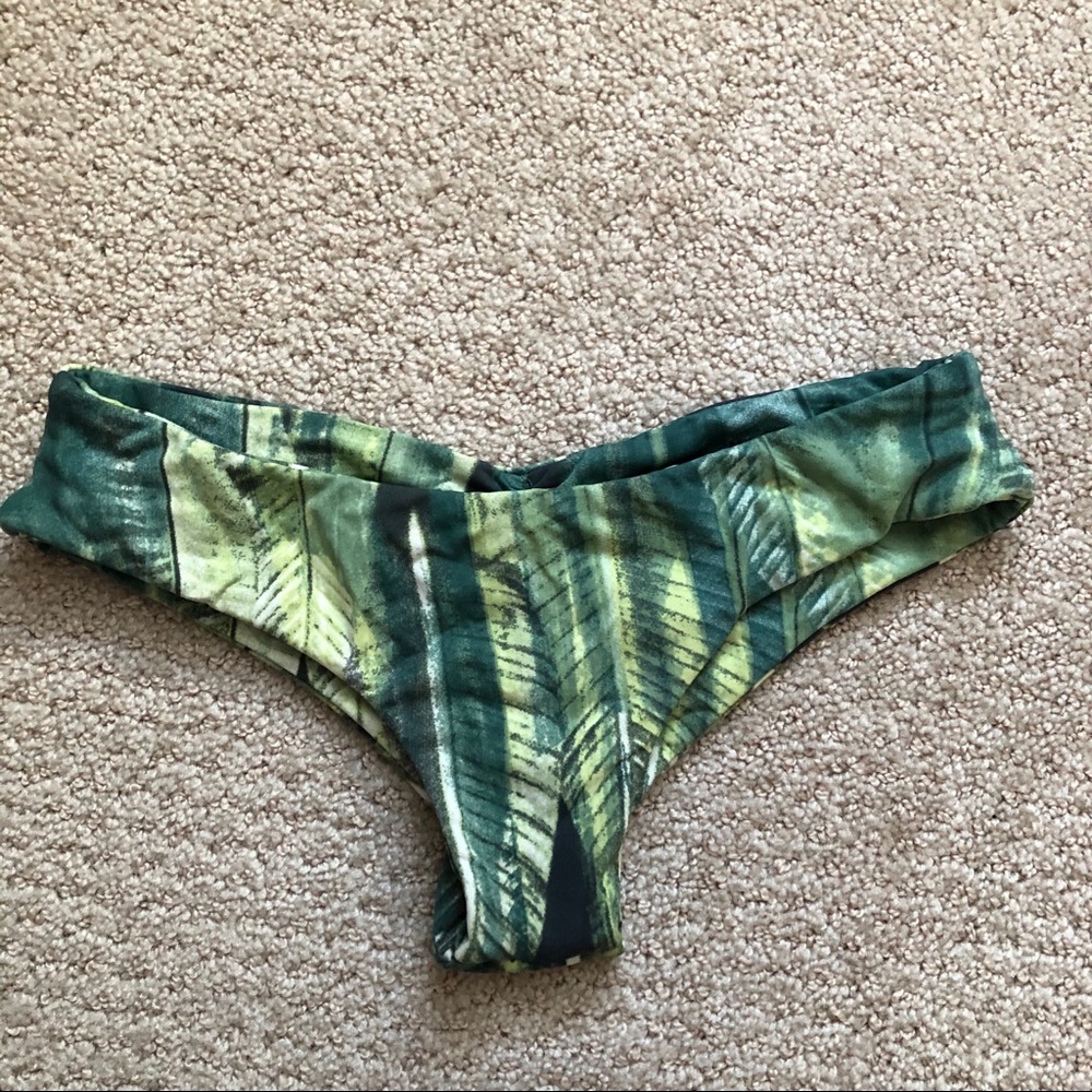 Midori Bikini Bottom